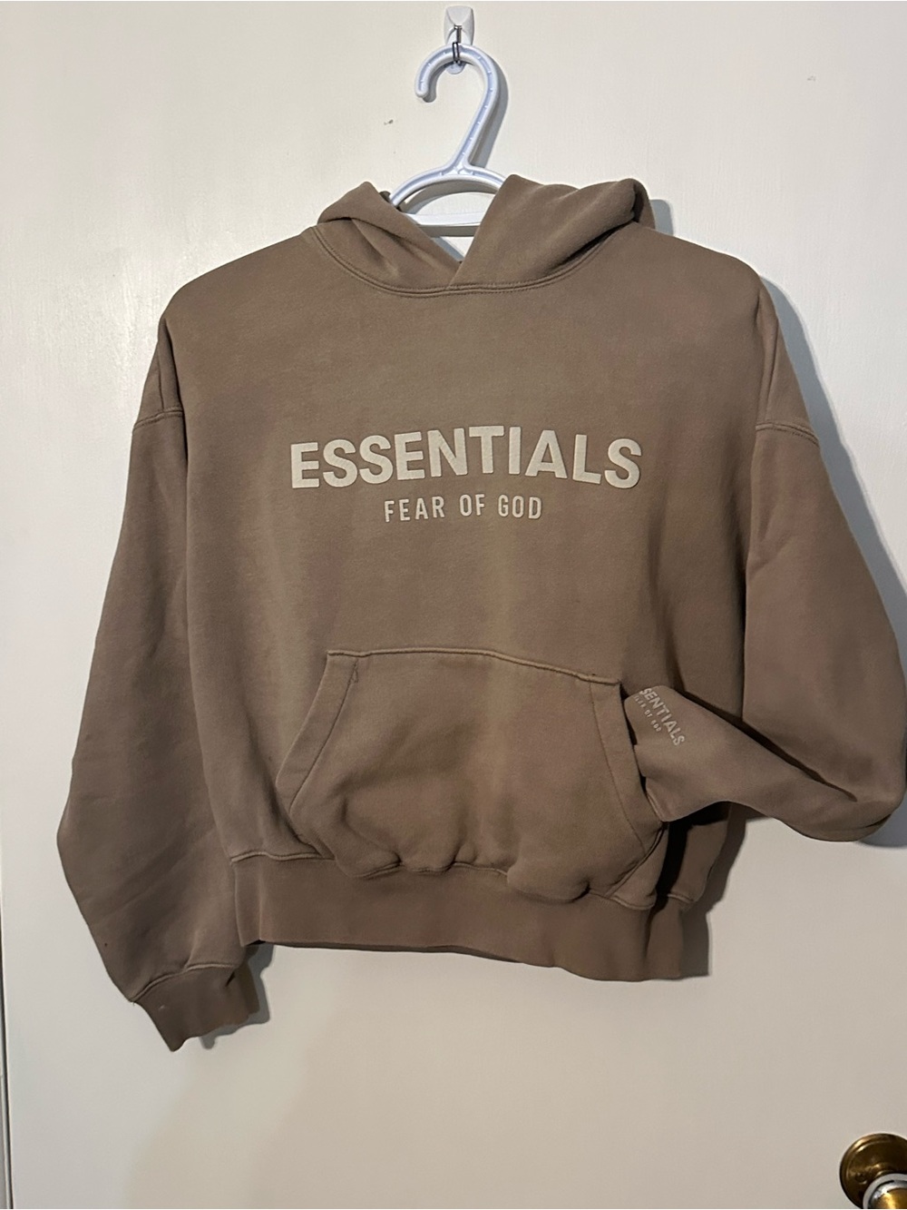 Essentials Fear of God Brown Hoodie size 8